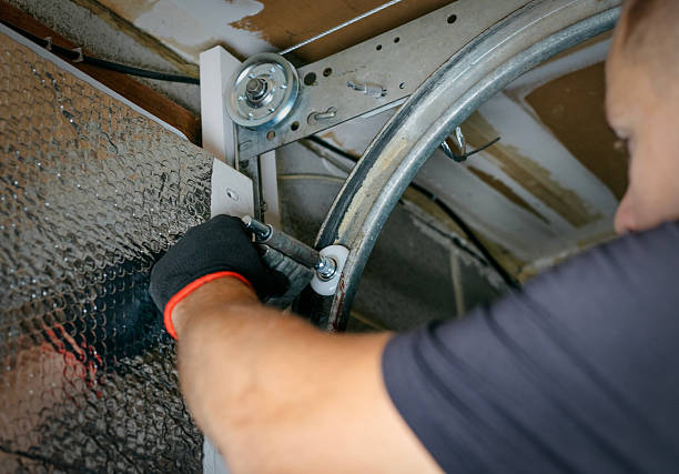 Affordable Garage Door solutions in North Sarasota, FL